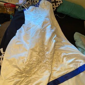 Bridal gown